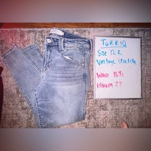 Torrid stretch 12 R 💋2/$20